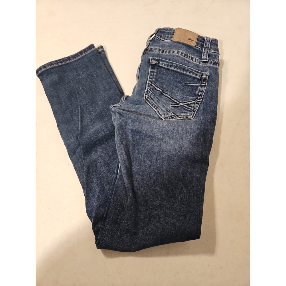 BKE Stella Jeans Women's 24x29.5 Slim Fit Low Rise Straight Denim Jeans (1879